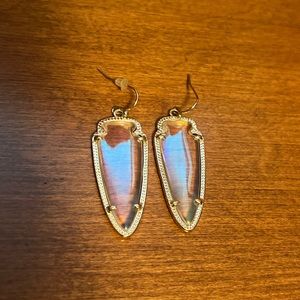 Kendra Scott Arrowhead Earrings